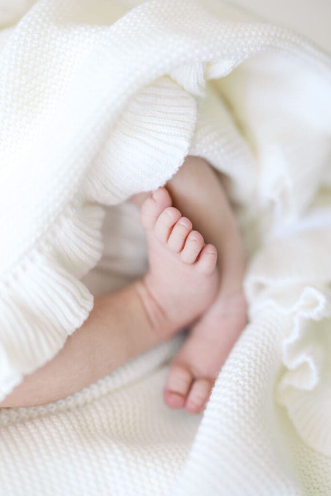 baby toes.
